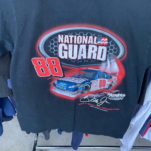 Dale jr nascar tee hanes medium black - Picture 4 of 9